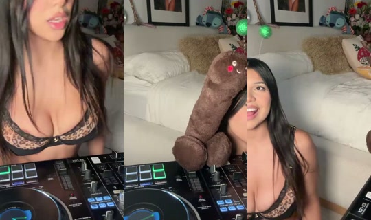 avocadowifey's Live Session — May 21, 2026, 5:22 AM