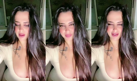 choumoukh9's Live Session — May 17, 2026, 9:44 PM