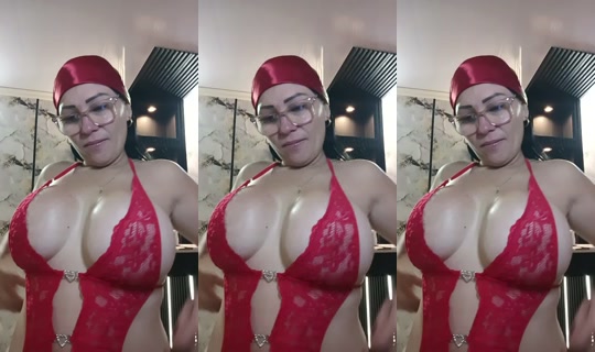 nicolette-19's Live Session — May 17, 2026, 1:52 PM