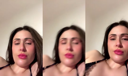 toxsisisi's Live Session — May 24, 2026, 3:24 AM