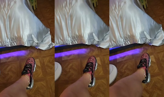 aurelia.feet's Live Session — Jul 1, 2026, 12:34 PM