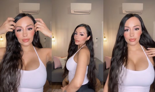 ellaqlona's Live Session — Jul 3, 2026, 5:06 AM