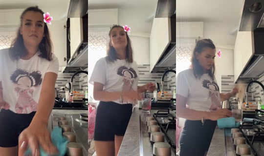 ellyna9979's Live Session — Jul 2, 2026, 8:51 AM