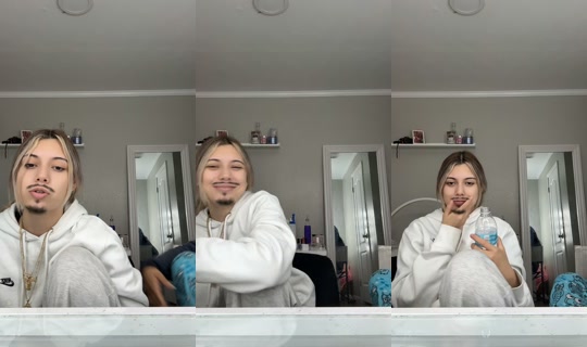 xoxvalll's Live Session — Jul 1, 2026, 9:30 PM
