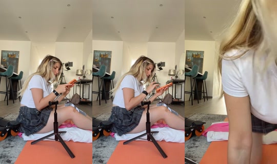 blondesweetcandy's Live Session — Jun 15, 2026, 6:59 AM