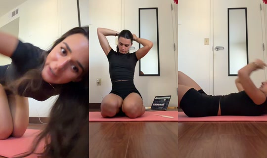 meganoccorso_'s Live Session — Apr 28, 2026, 11:18 PM