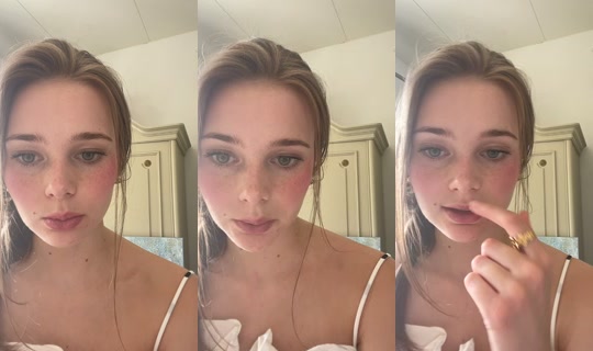 artworkbyclara's Live Session — Jun 22, 2026, 1:38 PM