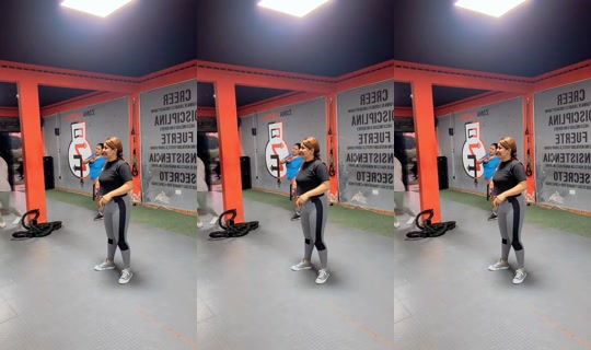 danielaperez489's Live Session — May 13, 2026, 10:00 PM