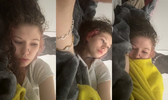 prettygirl_brii3's Live Session — May 9, 2026, 12:05 PM