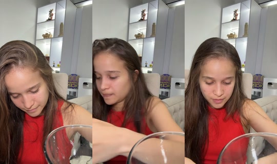 anthonella_tricerri's Live Session — Jun 27, 2026, 2:10 AM