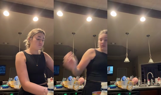 avalynnaecole's Live Session — May 21, 2026, 1:52 AM