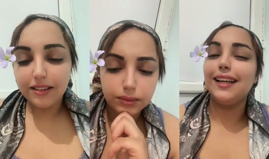 chaima.l.brune's Live Session — May 17, 2026, 10:23 PM