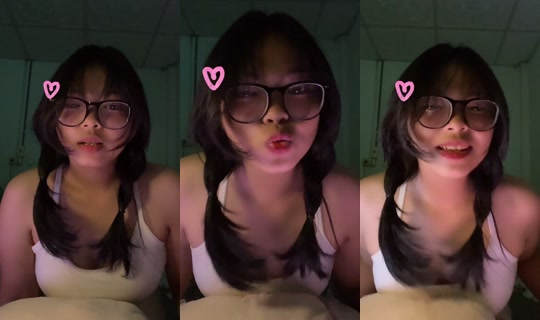 chompoo_ji's Live Session — May 19, 2026, 12:55 AM