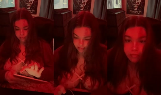 lil.baddie32's Live Session — May 20, 2026, 3:02 AM