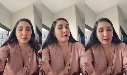 danielaverdin.lives's Live Session — May 23, 2026, 4:31 PM