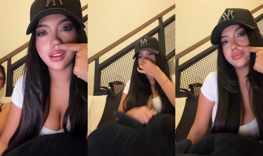 holymolysely's Live Session — Jun 29, 2026, 4:51 PM