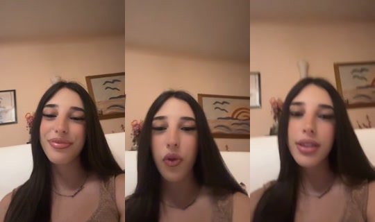 simona.menditto's Live Session — May 29, 2026, 8:27 PM