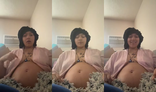 yourfavmilf.org's Live Session — May 24, 2026, 1:02 PM