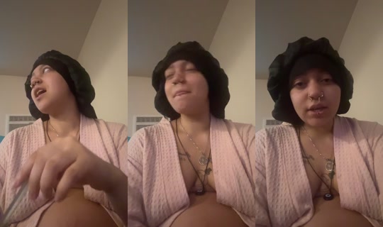 yourfavmilf.org's Live Session — May 24, 2026, 11:40 PM