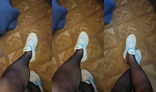 aurelia.feet's Live Session — Jul 7, 2026, 3:38 AM