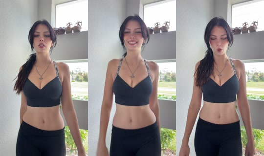 aviva_foxx's Live Session — Jul 6, 2026, 3:54 PM