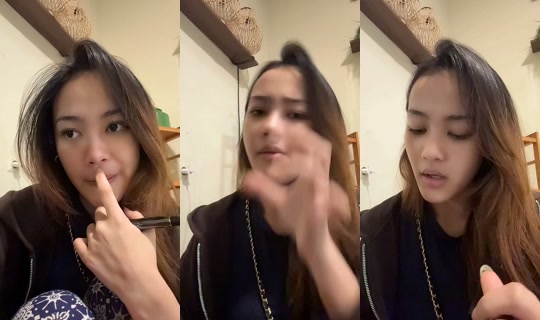 berrychezeee's Live Session — Jul 6, 2026, 7:39 PM