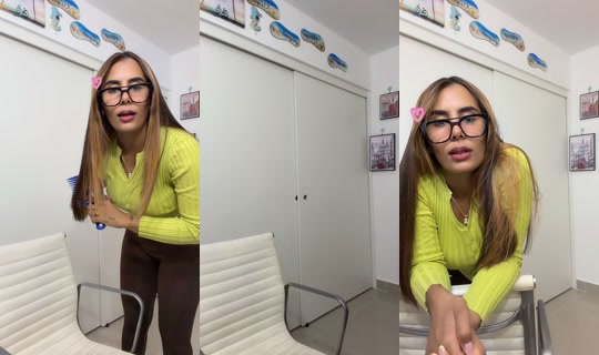 brunette9827's Live Session — Jun 6, 2026, 3:34 AM