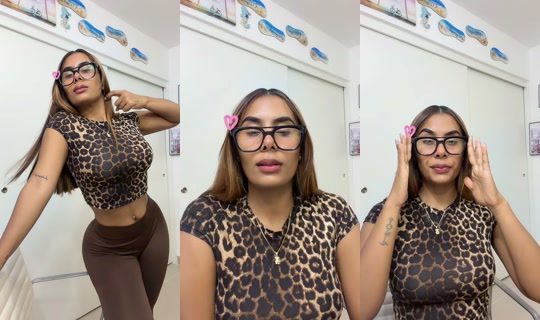 brunette9827's Live Session — Jul 6, 2026, 4:18 AM