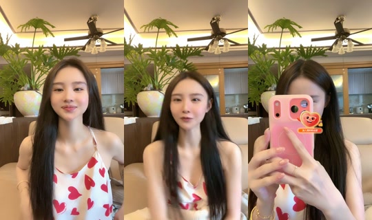 jiajia77244's Live Session — Jul 7, 2026, 12:07 AM