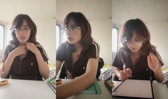ani_r236's Live Session — Jun 11, 2026, 10:28 PM