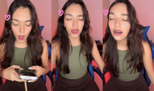 adeliannyf's Live Session — Jul 7, 2026, 5:28 PM
