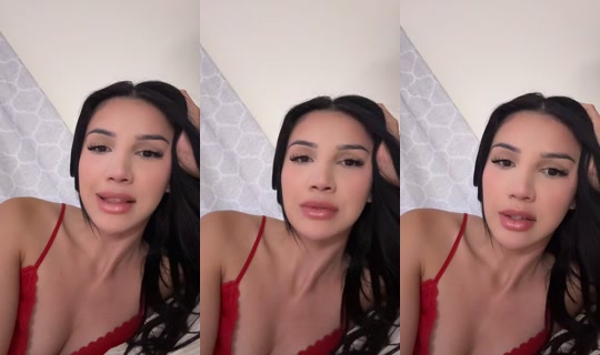 esmeevall's Live Session — Jul 8, 2026, 6:24 AM