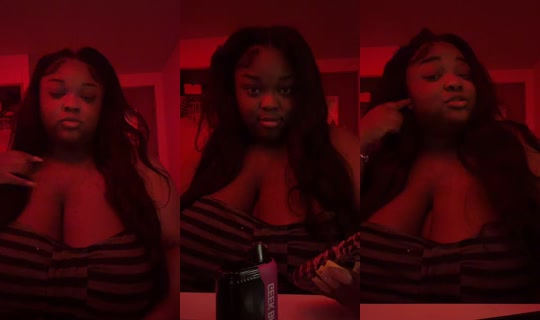 twoshotsofmimi's Live Session — Jul 8, 2026, 12:59 AM