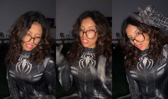 yummyyasminbby's Live Session — Jul 8, 2026, 3:36 AM