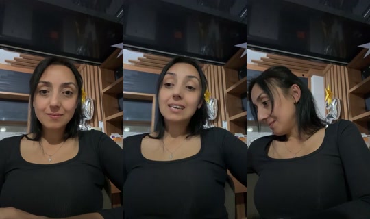 Momthegirl's Live Session — May 21, 2026, 9:28 PM